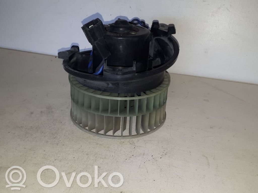 Chrysler Voyager Mazā radiatora ventilators 
