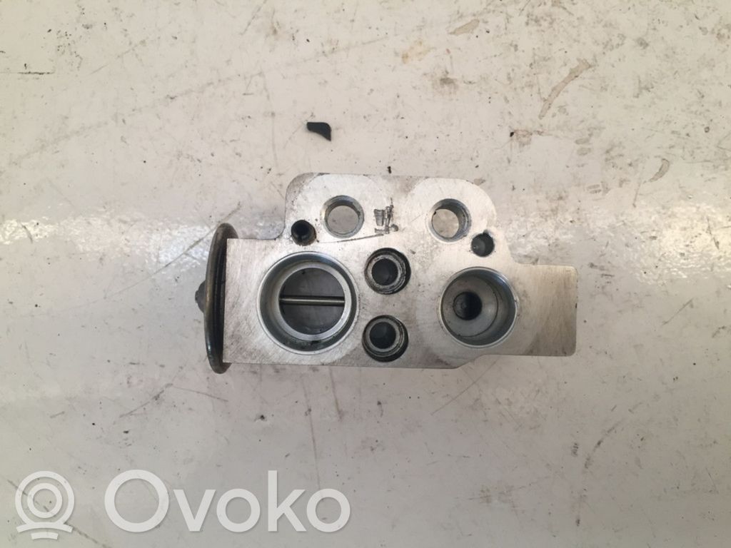 Skoda Octavia Mk2 (1Z) Zawór rozprężny klimatyzacji A/C 