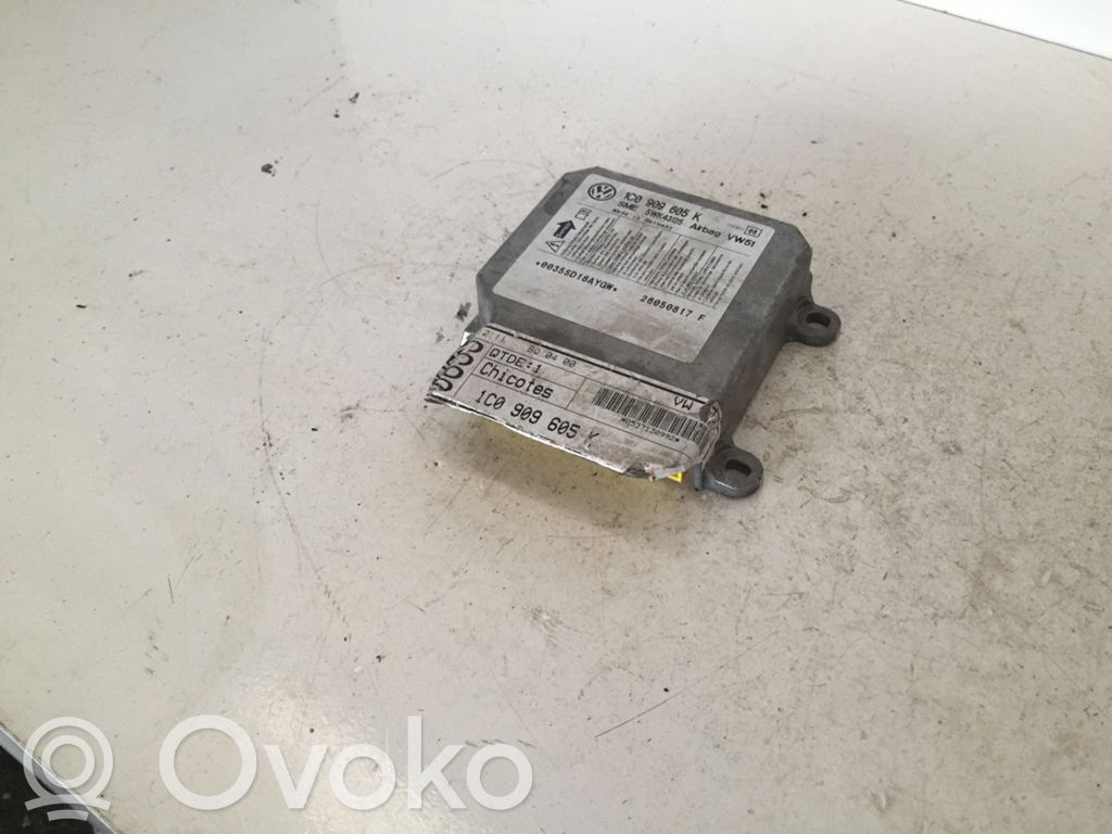 Volkswagen Fox Airbag control unit/module 