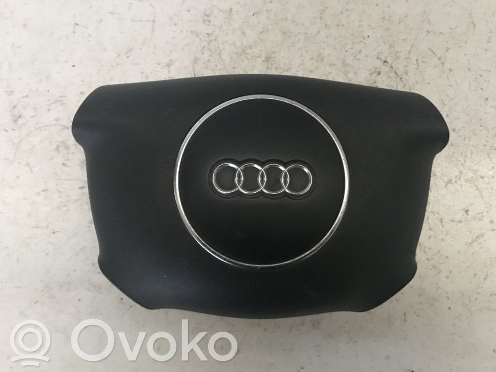 Audi A4 S4 B6 8E 8H Vairo oro pagalvė 