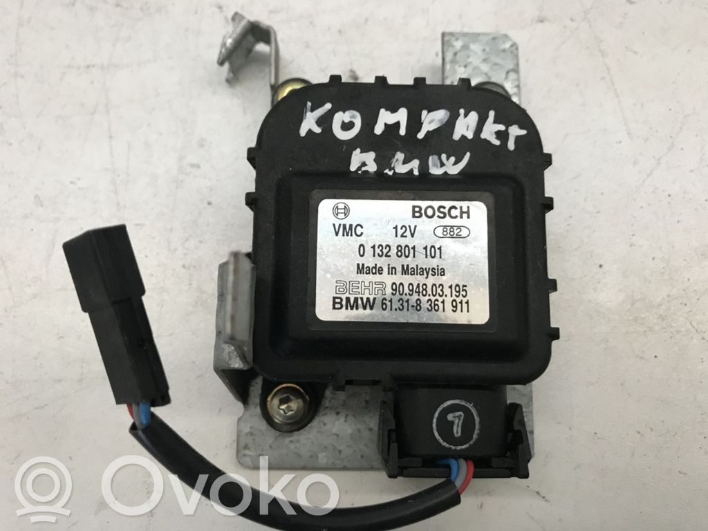 BMW 3 E36 Moteur / actionneur de volet de climatisation 