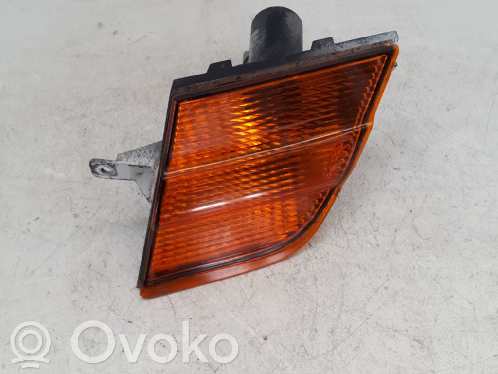Front indicator light   89027935