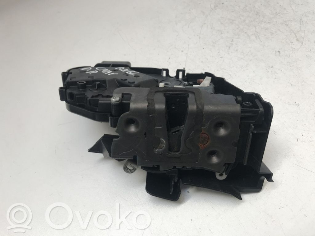 Ford Focus C-MAX Priekšpusē slēdzene 