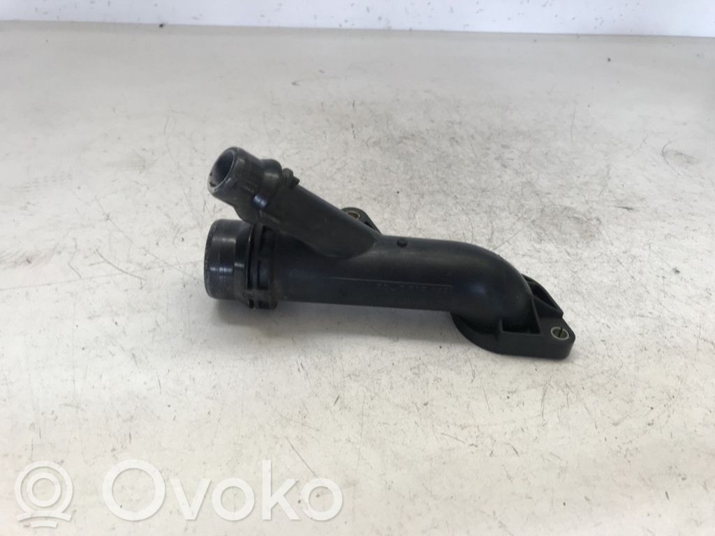 BMW 1 E82 E88 Engine coolant pipe/hose 