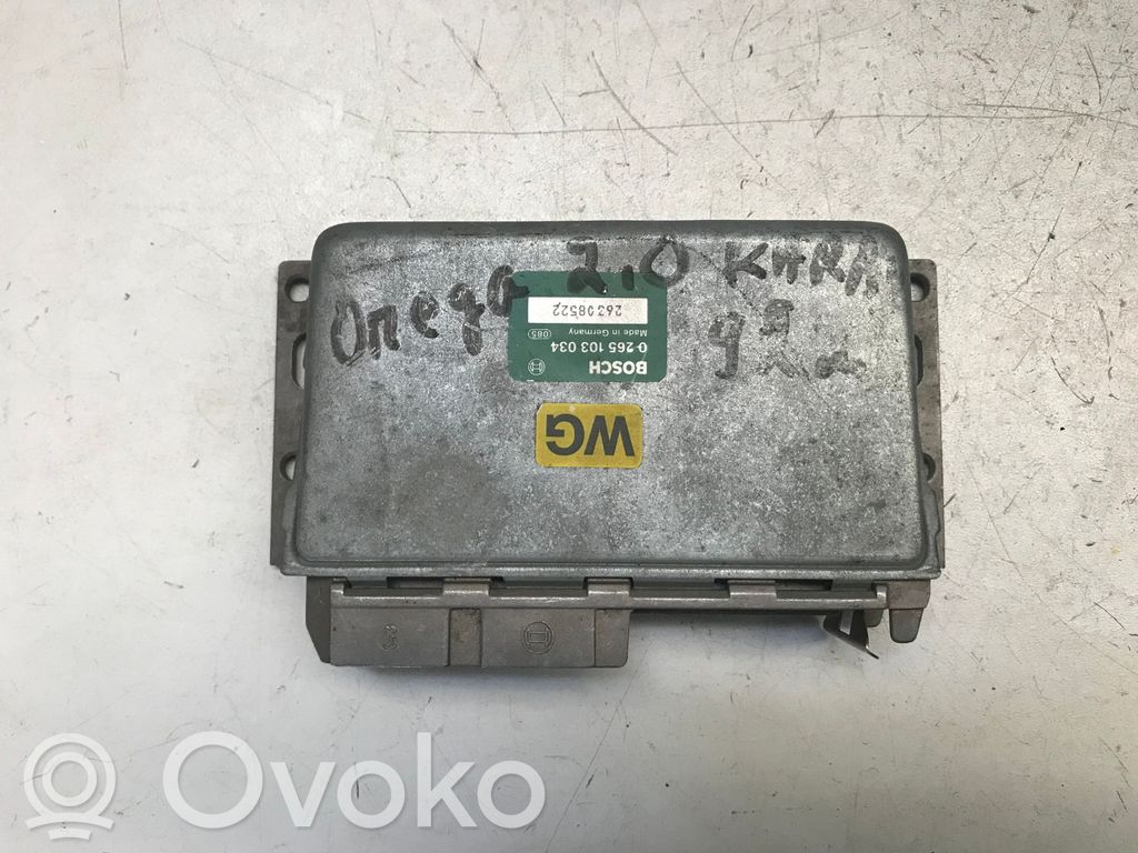 Opel Omega A Engine control unit/module 