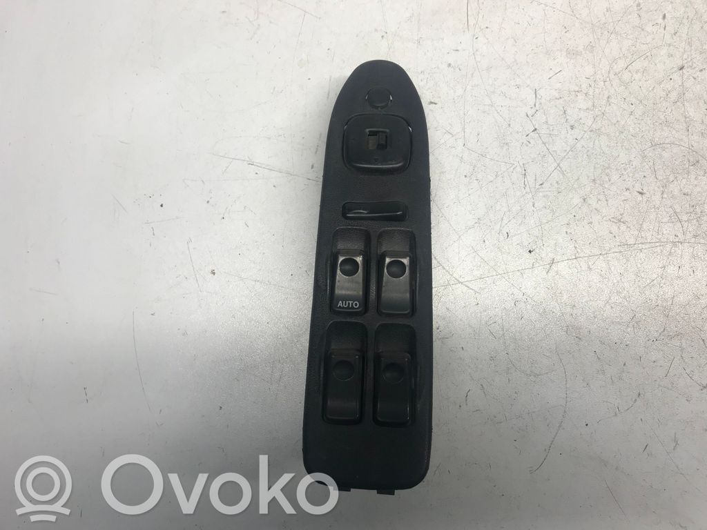 Mazda MPV Electric window control switch 