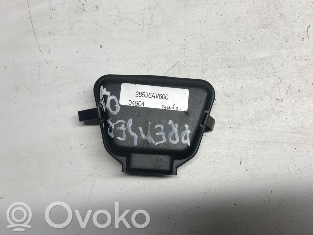 Nissan Primera Lietaus daviklis 
