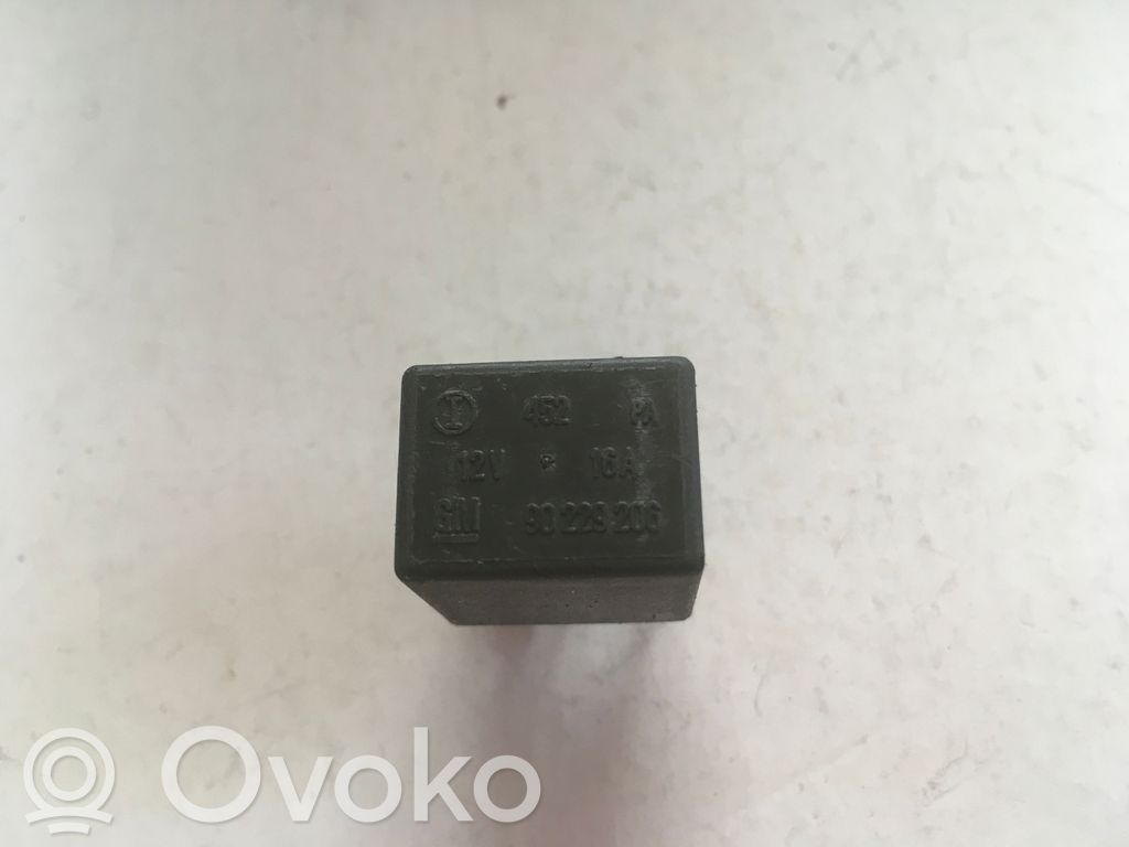 Saab 9-5 Muu rele 