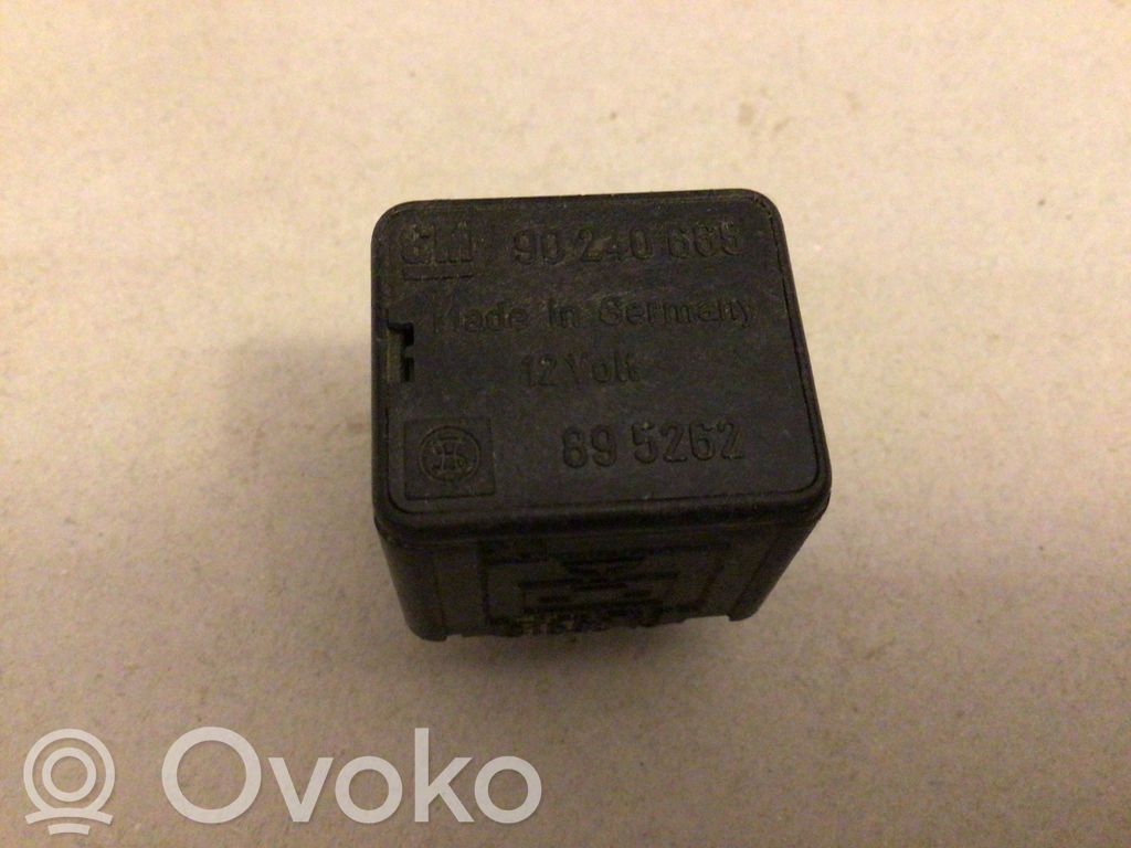 Opel Kadett D Other relay 