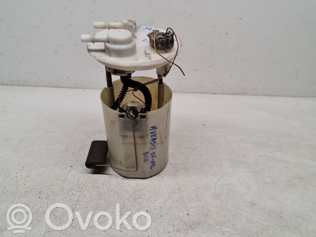 Toyota Avensis T250 Fuel level sensor 