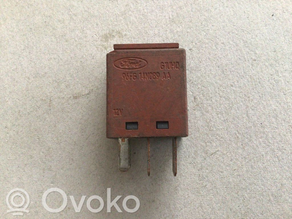 Ford Mondeo MK II Otros relés 
