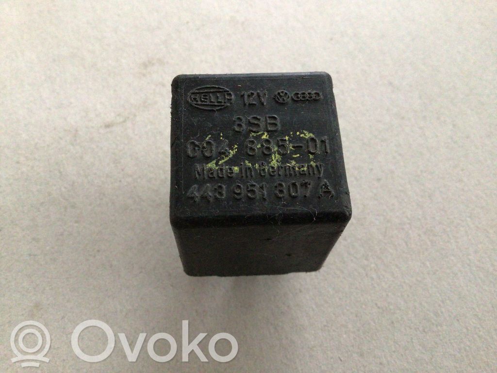 Audi 80 90 S2 B4 Other relay 