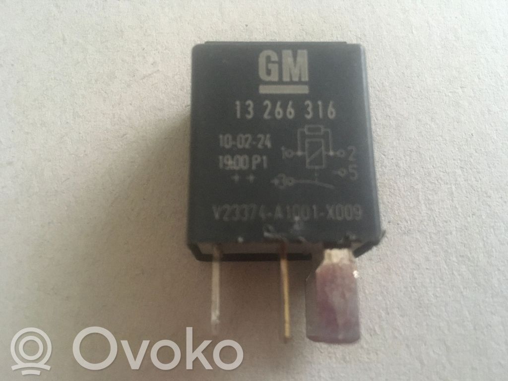 Opel Meriva B Otros relés 