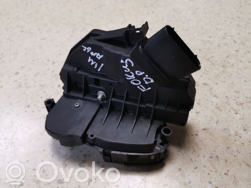 Ford Focus Front door lock 