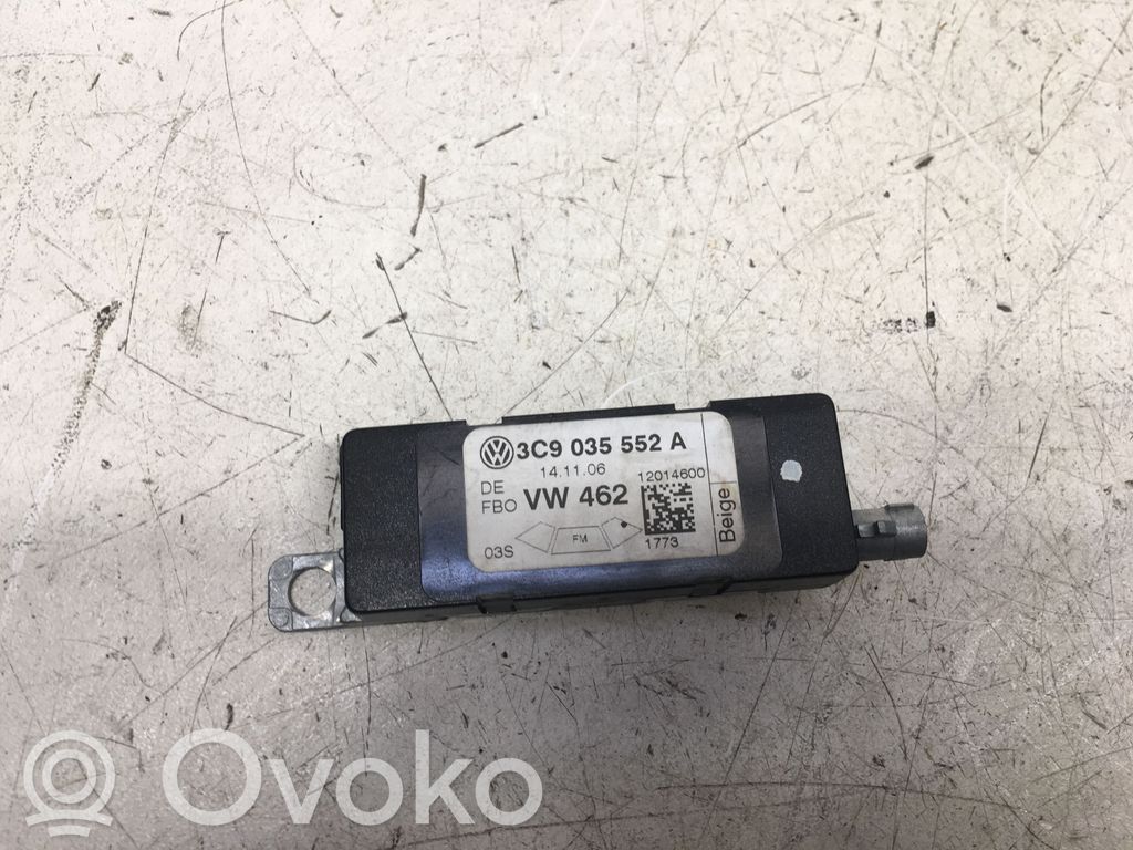 Volkswagen PASSAT B6 Antenos stiprintuvas 