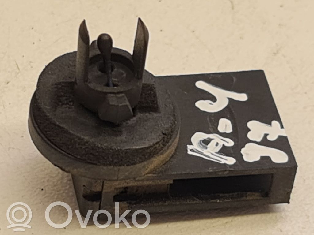 Audi A4 S4 B5 8D Sensor de temperatura interna 