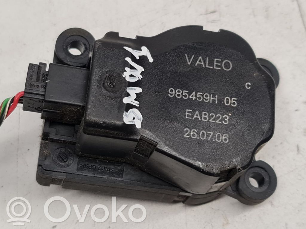 BMW 1 E81 E87 Oro sklendės varikliukas 