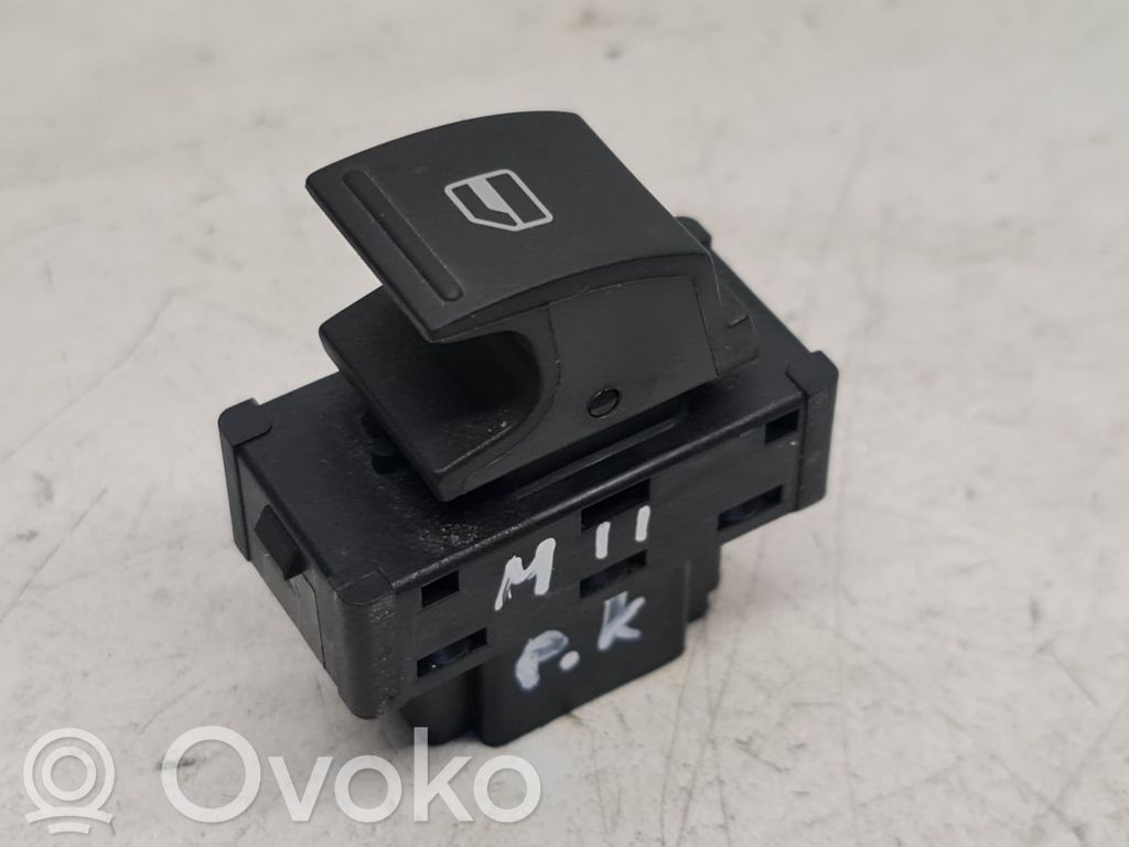 Seat Mii Electric window control switch 