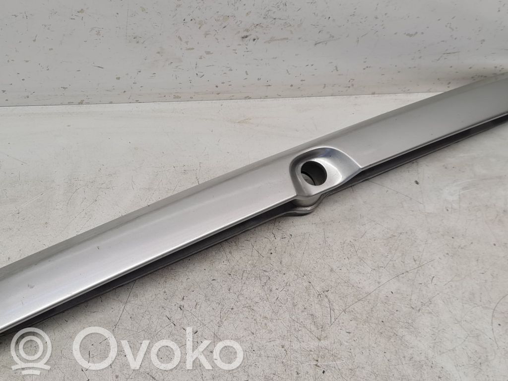 Opel Astra G Trunk door license plate light bar 