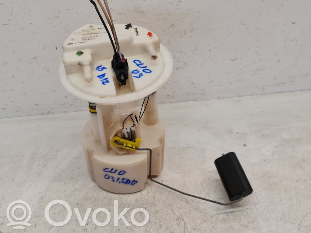 Renault Clio II Fuel level sensor 