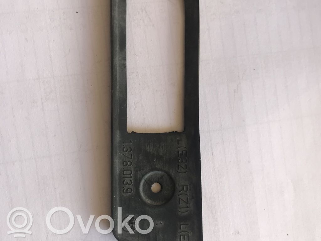 BMW 3 E36 Front fender indicator light 