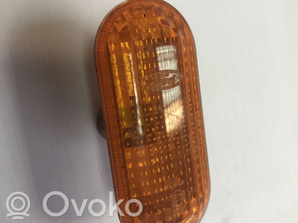 Seitenblinker   2S6A13K354AD