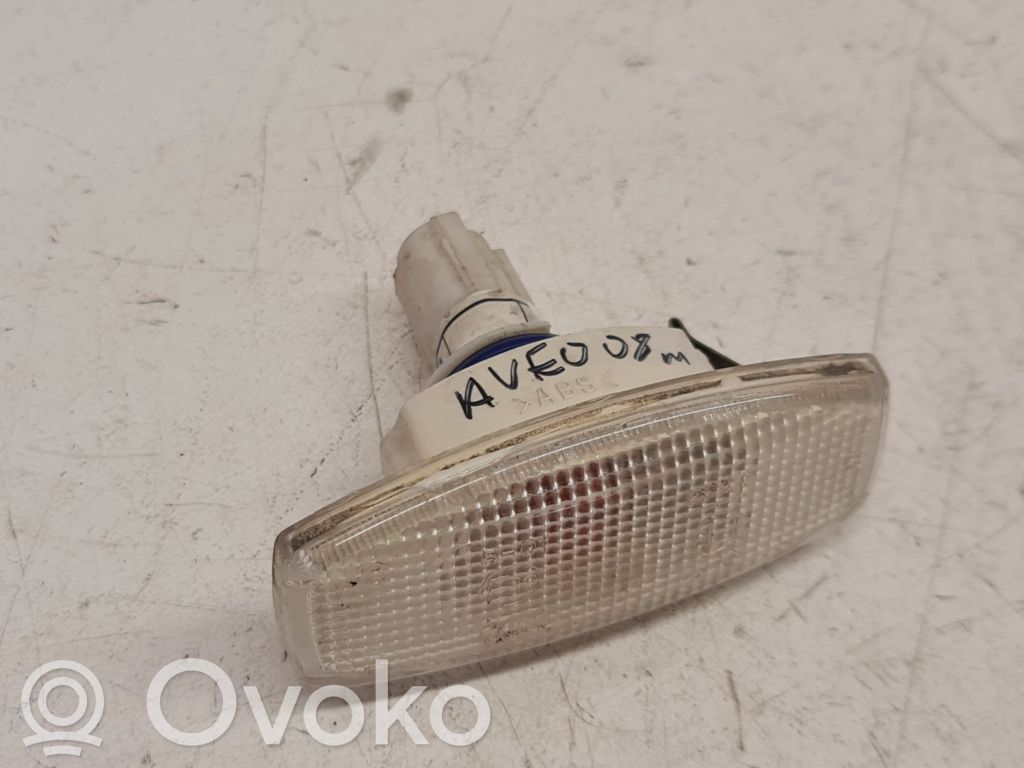 Chevrolet Aveo Front fender indicator light 
