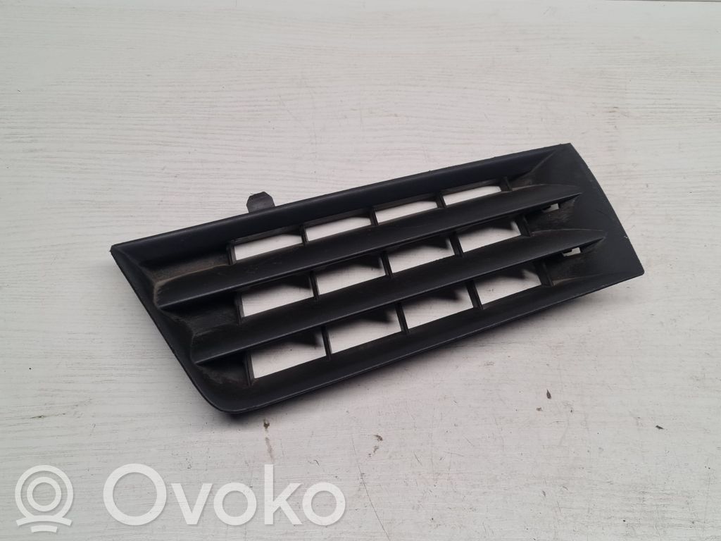 Renault Megane II Maskownica / Grill / Atrapa górna chłodnicy 