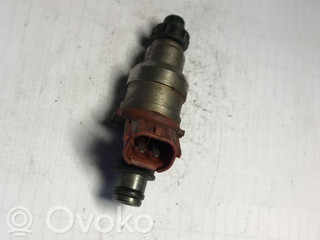 Mazda 323 Inyector de combustible 