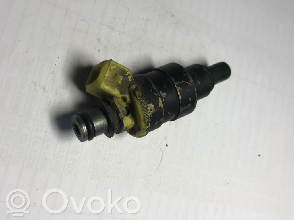 Mazda 626 Fuel injector 