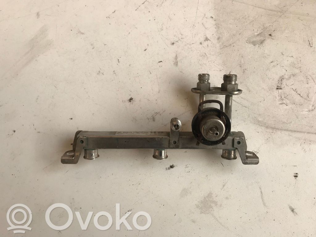 Opel Corsa B Polttoainepääputki 
