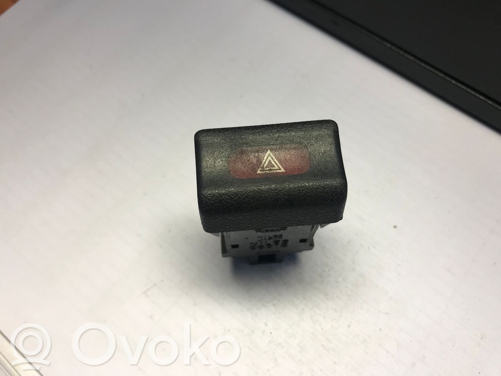 Nissan Sunny Hazard light switch 