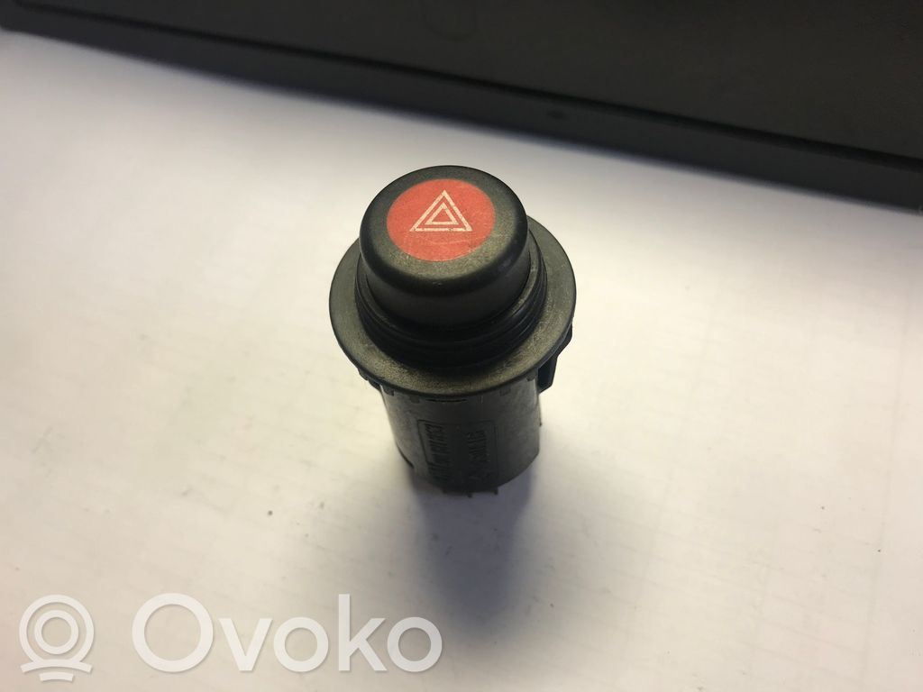 Opel Kadett E Hazard light switch 