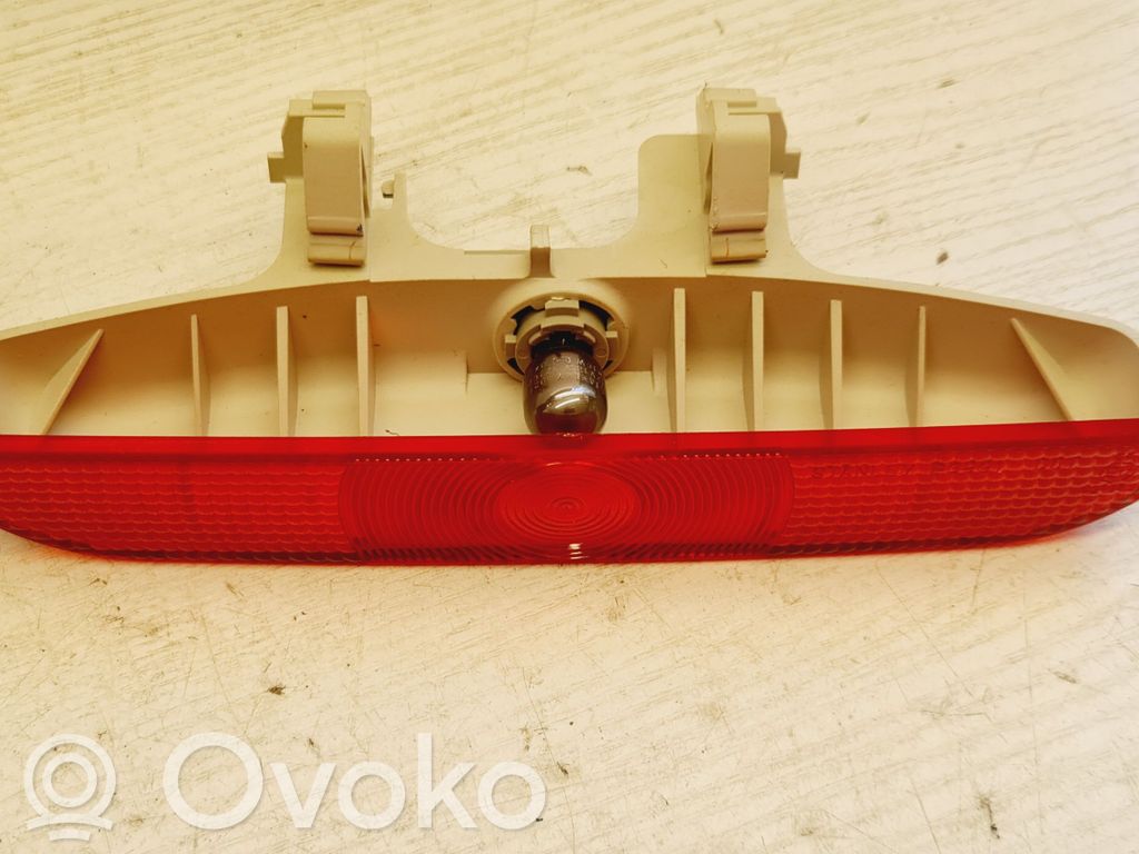 Mazda 3 I Third/center stoplight 