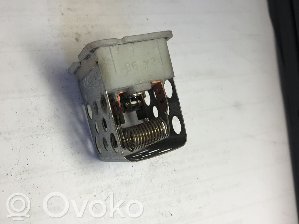 Mercedes-Benz A W168 Rezystor / Opornik dmuchawy nawiewu 