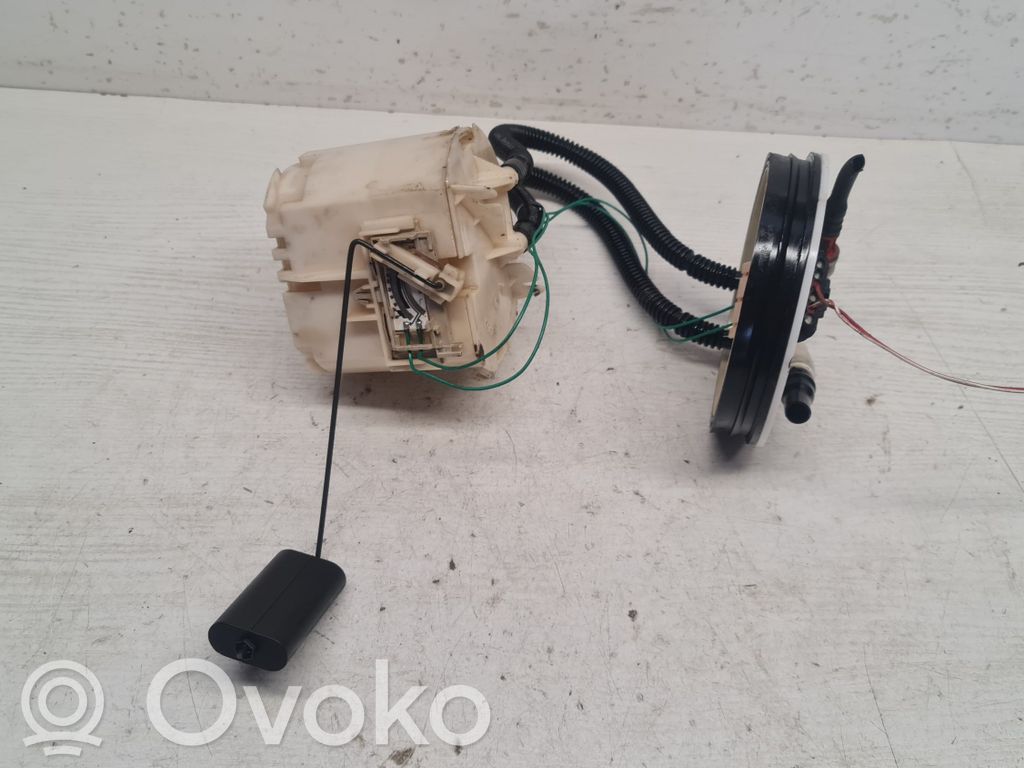 Ford Focus Fuel level sensor 