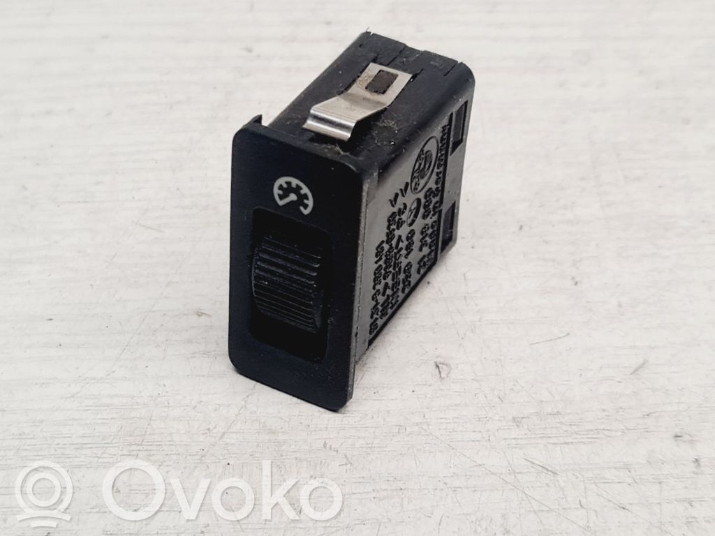 Panel lighting control switch   61318360461,259160,21318000