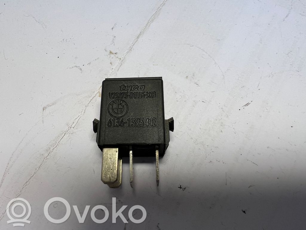 BMW 5 E39 Otros relés 