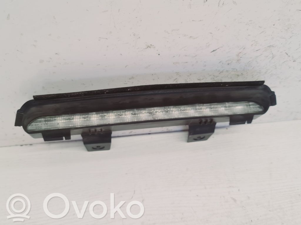 Volvo S40, V40 Third/center stoplight 