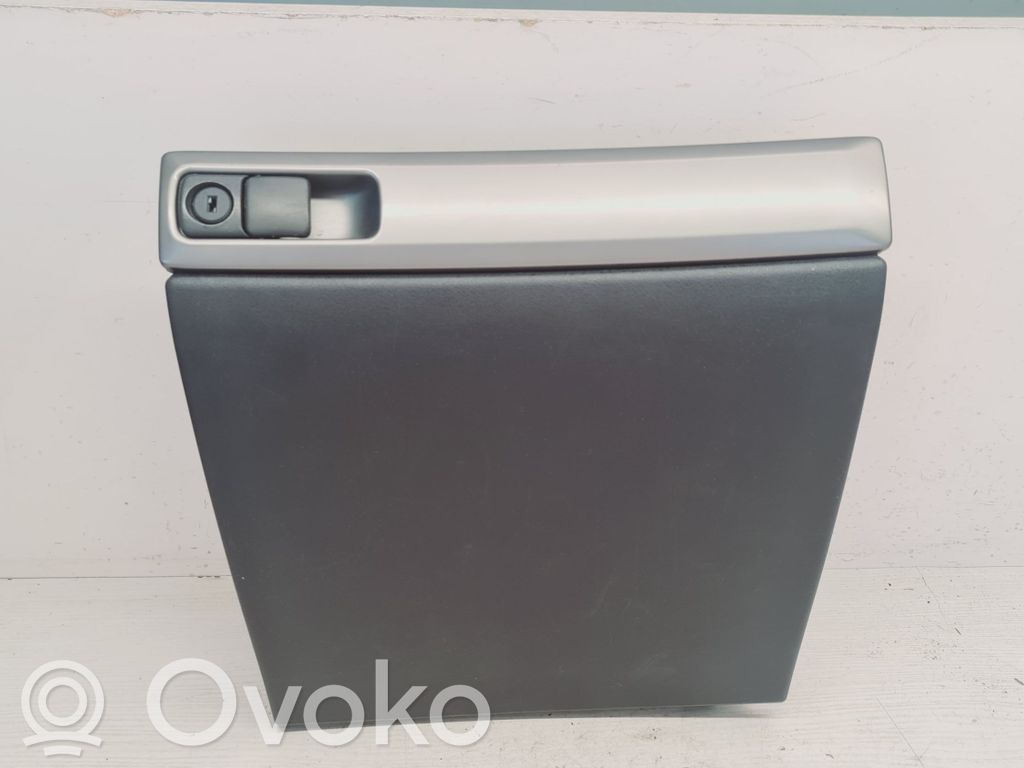 Volvo S40, V40 Tapa/cubierta de la guantera 