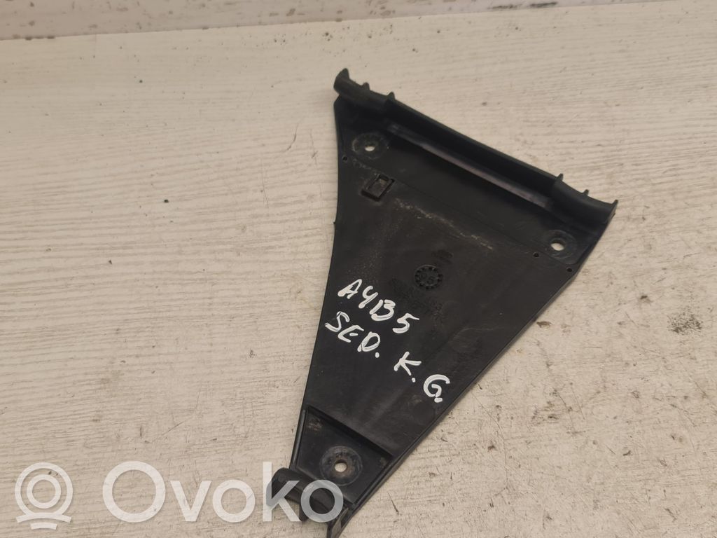 Audi A4 S4 B5 8D Soporte de montaje del parachoques trasero 