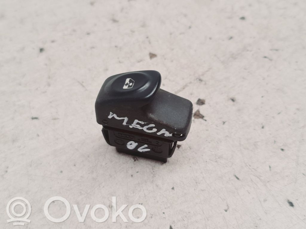 Renault Megane I Electric window control switch 