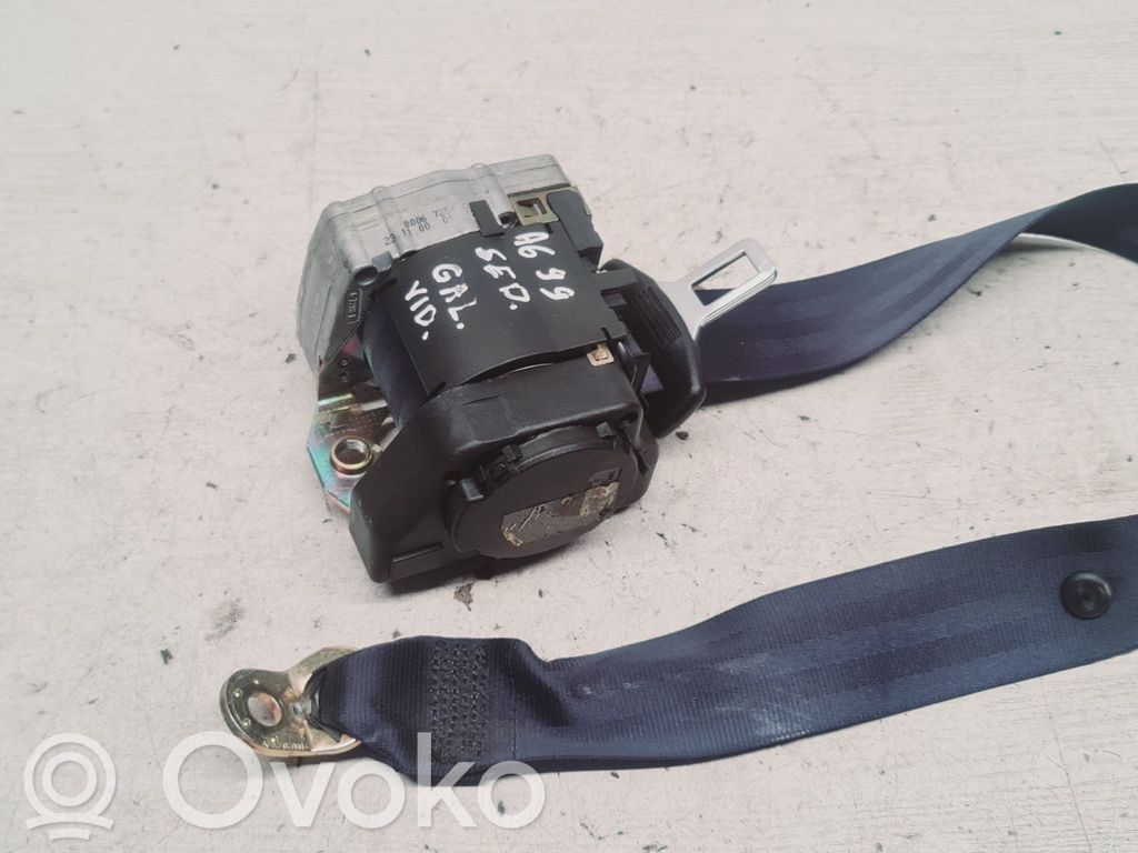 Audi A6 S6 C5 4B Cinturón medio (trasero) 