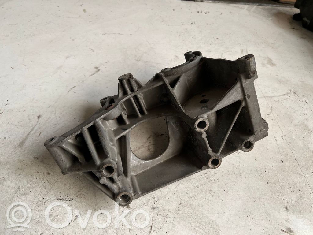 Ford Galaxy Generator/alternator bracket 