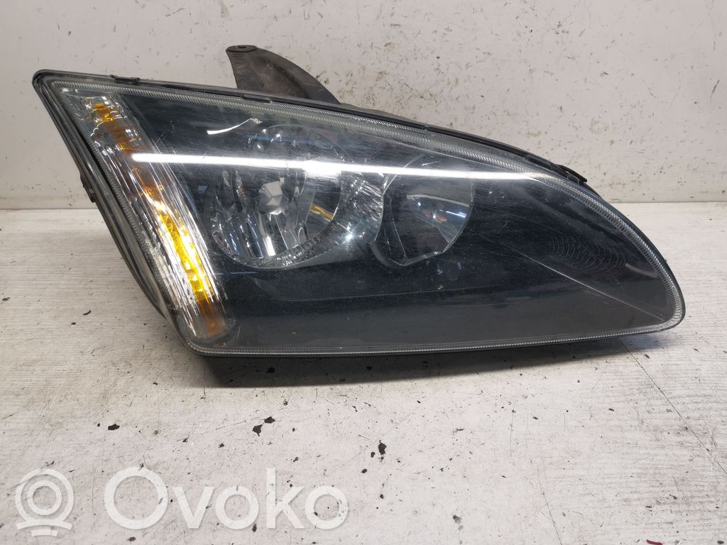 Ford Focus Priekinis žibintas 