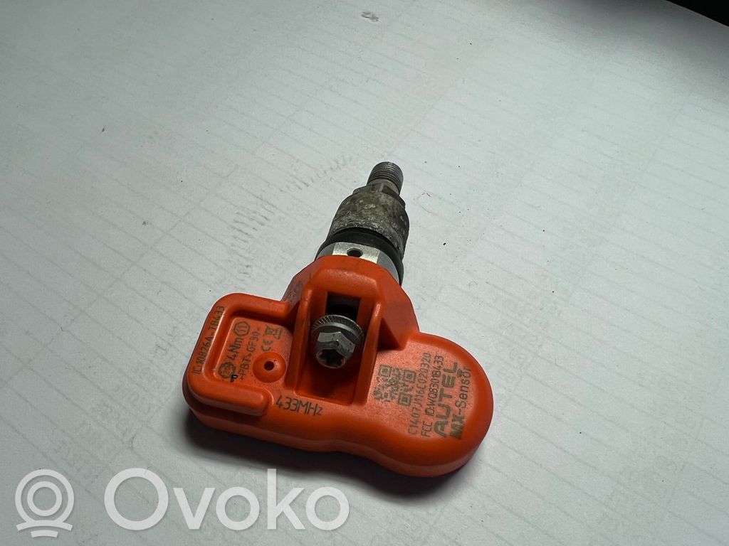 Ford C-MAX II Tire pressure sensor 