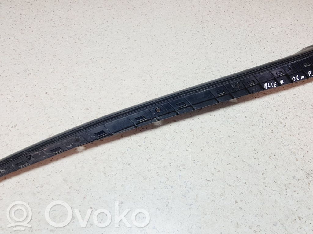 Seat Altea Windshield trim 
