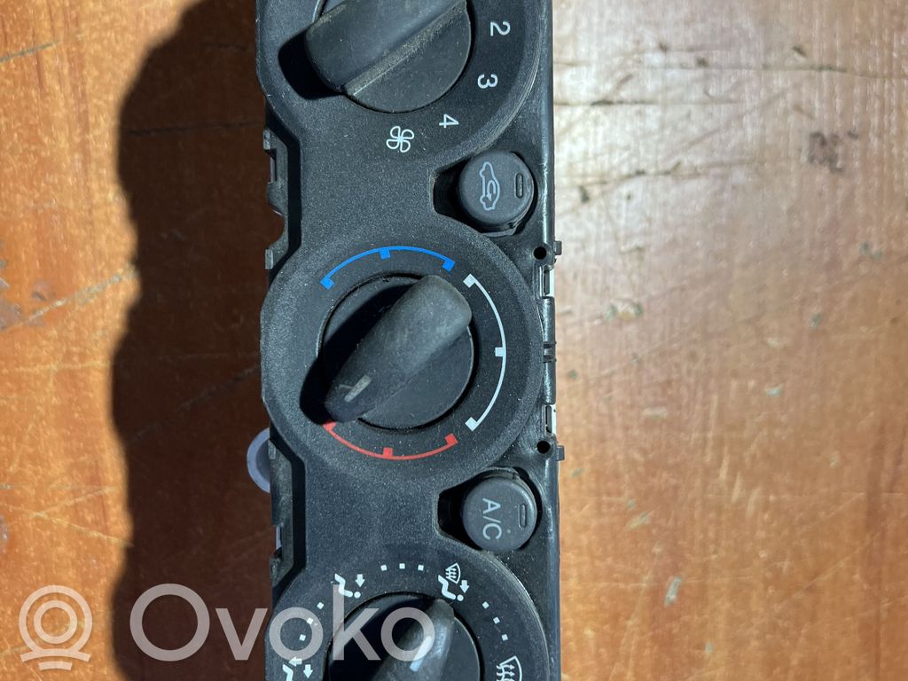 Ford Focus Climate control unit 
