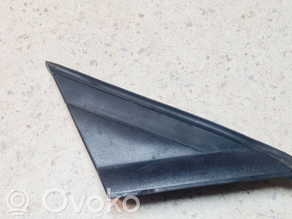 Ford Mondeo MK IV Panel wykończeniowy błotnika 