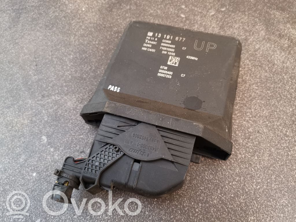 Opel Zafira B Module confort 